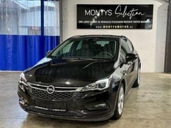Zwart Gebruikt 2018 Opel Astra Innovation Sedan | € 11.990 (Eerlijke prijs)