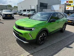 Groen Gebruikt 2023 Opel Mokka Ultimate SUV | € 23.850 (Goede deal)