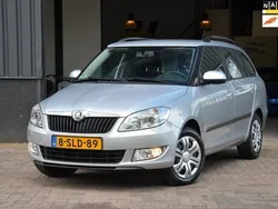Grijs Gebruikt 2013 Skoda Fabia Stationwagen | € 6.950 (Duur)