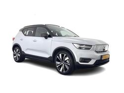 Grijs (metallic) Gebruikt 2020 Volvo XC40 R-Design SUV | € 20.945 (Eerlijke prijs)