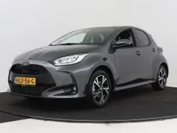 Donker grijs metallic Nieuw 2025 Toyota Yaris Limited Hatchback | € 28.945 (Eerlijke prijs)