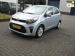 Blauw Gebruikt 2018 Kia Picanto Hatchback | € 7.450 (Eerlijke prijs)