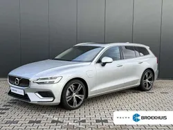 Grijs, metallic lak Gebruikt 2022 Volvo V60 Inscription Stationwagen | € 31.940 (Goede deal)