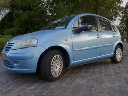 Blauw Gebruikt 2003 Citroën C3 Exclusive Hatchback | € 495 (Super prijs)