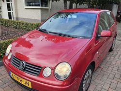Rood Gebruikt 2004 VW Polo Hatchback | € 1.150 (Eerlijke prijs)