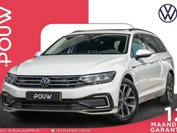 Wit Gebruikt 2022 VW Passat Business Stationwagen | € 25.900 (Eerlijke prijs)