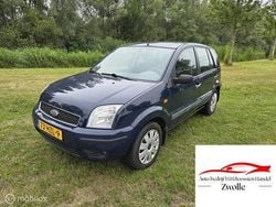 Blauw Gebruikt 2009 Ford Fusion Cool & Sound Edition MPV | € 1.999 (Goede deal)