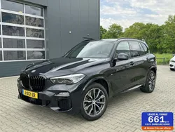 Zwart Gebruikt 2020 BMW X5 Executive SUV | € 49.950 (Eerlijke prijs)