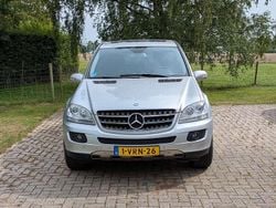 Zilver Gebruikt 2007 Mercedes ML280 SUV | € 6.600 (Iets duurder)
