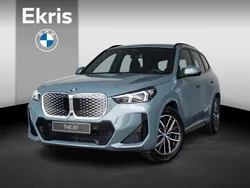 Groen, metallic lak Nieuw 2025 BMW iX1 M Sport SUV | € 52.620 (Super prijs)