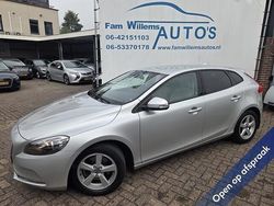 Grijs Gebruikt 2012 Volvo V40 Kinetic Stationwagen | € 11.911 (Eerlijke prijs)