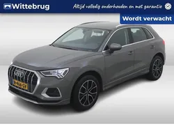 Grijs, metallic lak Gebruikt 2021 Audi Q3 Business SUV | € 32.950 (Eerlijke prijs)