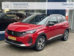 Rood Gebruikt 2022 Peugeot 3008 SUV | € 28.850 (Iets duurder)