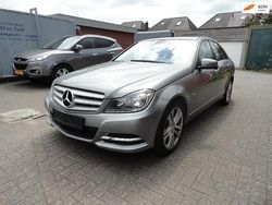 Grijs (metallic) Gebruikt 2011 Mercedes C180 Avantgarde Sedan | € 10.750 (Eerlijke prijs)