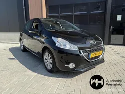 Zwart Gebruikt 2014 Peugeot 208 Envy Hatchback | € 3.395 (Eerlijke prijs)