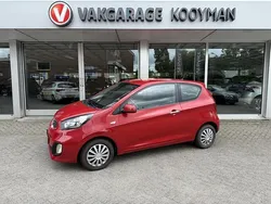 Rood Gebruikt 2014 Kia Picanto Hatchback | € 5.450 (Eerlijke prijs)