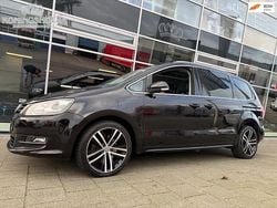 Zwart Gebruikt 2012 VW Sharan Highline MPV | € 9.950 (Goede deal)