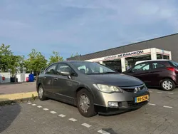 Grijs, metallic lak Gebruikt 2006 Honda Civic Hybrid Sedan | € 999 (Super prijs)