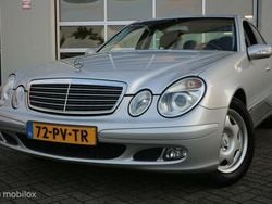 Grijs Gebruikt 2005 Mercedes E200 Classic Sedan | € 7.900 (Duur)