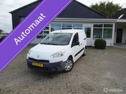 Wit Gebruikt 2015 Peugeot Partner Van | € 3.999 (Iets duurder)