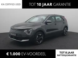 Grijs Gebruikt 2024 Kia Niro Light SUV | € 34.740 (Eerlijke prijs)