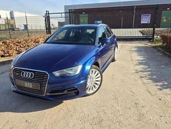 Blauw Gebruikt 2015 Audi A3 Sportback S-line plus Hatchback | € 9.999