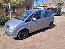 Grijs Gebruikt 2007 Opel Meriva MPV | € 790 (Super prijs)