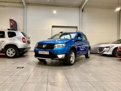 Blauw Gebruikt 2013 Dacia Sandero Hatchback | € 9.500