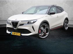 Grijs Gebruikt 2025 Alfa Romeo Junior Veloce SUV | € 47.820
