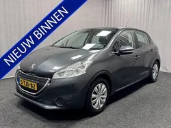 Grijs Gebruikt 2013 Peugeot 208 Allure Hatchback | € 4.950 (Eerlijke prijs)
