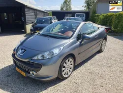 Grijs, metallic lak Gebruikt 2009 Peugeot 207 CC Sport Cabriolet | € 4.949 (Eerlijke prijs)