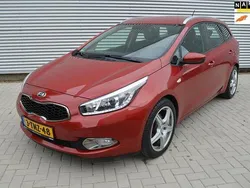 Rood Gebruikt 2014 Kia Ceed Sportswagon Comfort Stationwagen | € 7.900 (Goede deal)