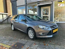 Grijs, metallic lak Gebruikt 2011 Ford Focus Titanium Stationwagen | € 7.999 (Iets duurder)