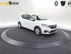 Hatchback Gebruikt 2024 Dacia Sandero Expression Hatchback | € 20.900 (Goede deal)