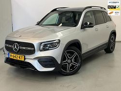 Grijs Gebruikt 2020 Mercedes GLB200 AMG SUV | € 34.950 (Eerlijke prijs)