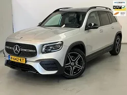 Grijs Gebruikt 2020 Mercedes GLB200 AMG SUV | € 34.950 (Eerlijke prijs)