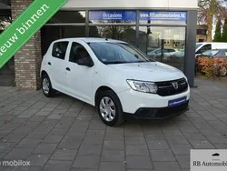 Wit Gebruikt 2020 Dacia Sandero Lauréate Hatchback | € 7.650