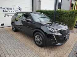 Zwart Gebruikt 2023 Peugeot 2008 Active SUV | € 19.650 (Super prijs)