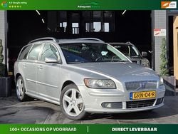 Grijs Gebruikt 2005 Volvo V50 Summum Stationwagen | € 7.994 (Eerlijke prijs)