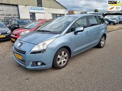 Blauw Gebruikt 2011 Peugeot 5008 MPV | € 2.500 (Eerlijke prijs)