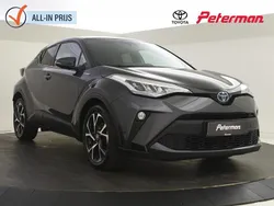 Grijs, metallic lak Gebruikt 2021 Toyota C-HR SUV | € 22.899 (Eerlijke prijs)