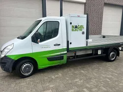 Wit Gebruikt 2016 Renault Master Van | € 17.500
