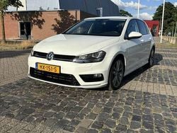 Wit Gebruikt 2016 VW Golf VII R-line Stationwagen | € 14.000 (Eerlijke prijs)
