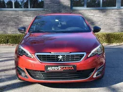Rood Gebruikt 2017 Peugeot 308 GT-line Sedan | € 15.990 (Eerlijke prijs)