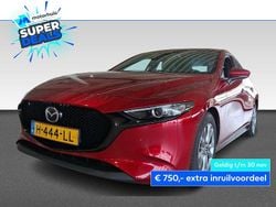 Rood Gebruikt 2020 Mazda 3 Comfort Hatchback | € 19.440 (Eerlijke prijs)