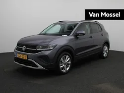Grijs Gebruikt 2024 VW T-Cross Edition SUV | € 25.900 (Eerlijke prijs)