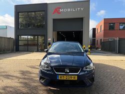 Blauw Gebruikt 2018 Seat Ibiza Business Hatchback | € 9.999 (Super prijs)