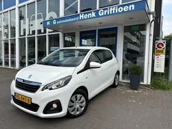 Wit, andere lak Gebruikt 2017 Peugeot 108 Active Hatchback | € 6.950 (Eerlijke prijs)