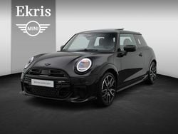 Zwart Gebruikt 2024 Mini Cooper S Hatchback | € 42.950