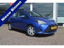 Blauw Gebruikt 2020 Toyota Yaris Active Hatchback | € 17.850 (Eerlijke prijs)